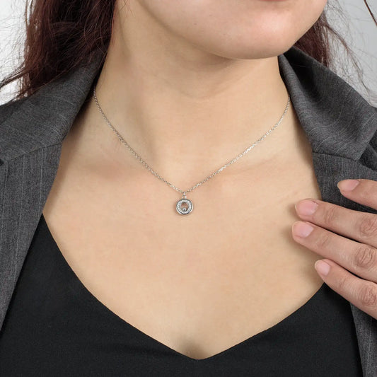 Collar plata 925 Halley para mujer en modelo
