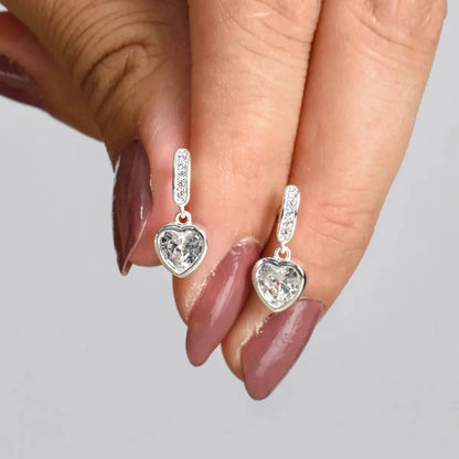 Aros plata 925 Valentina para mujer en mano
