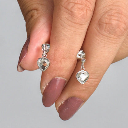 Aros plata 925 para mujer Mia corazon Swarovski en mano 