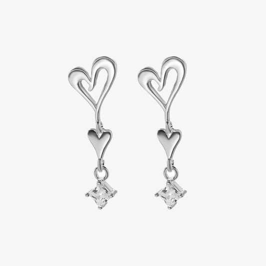 Aros plata 925 Fiorella para mujer de frente fondo blanco