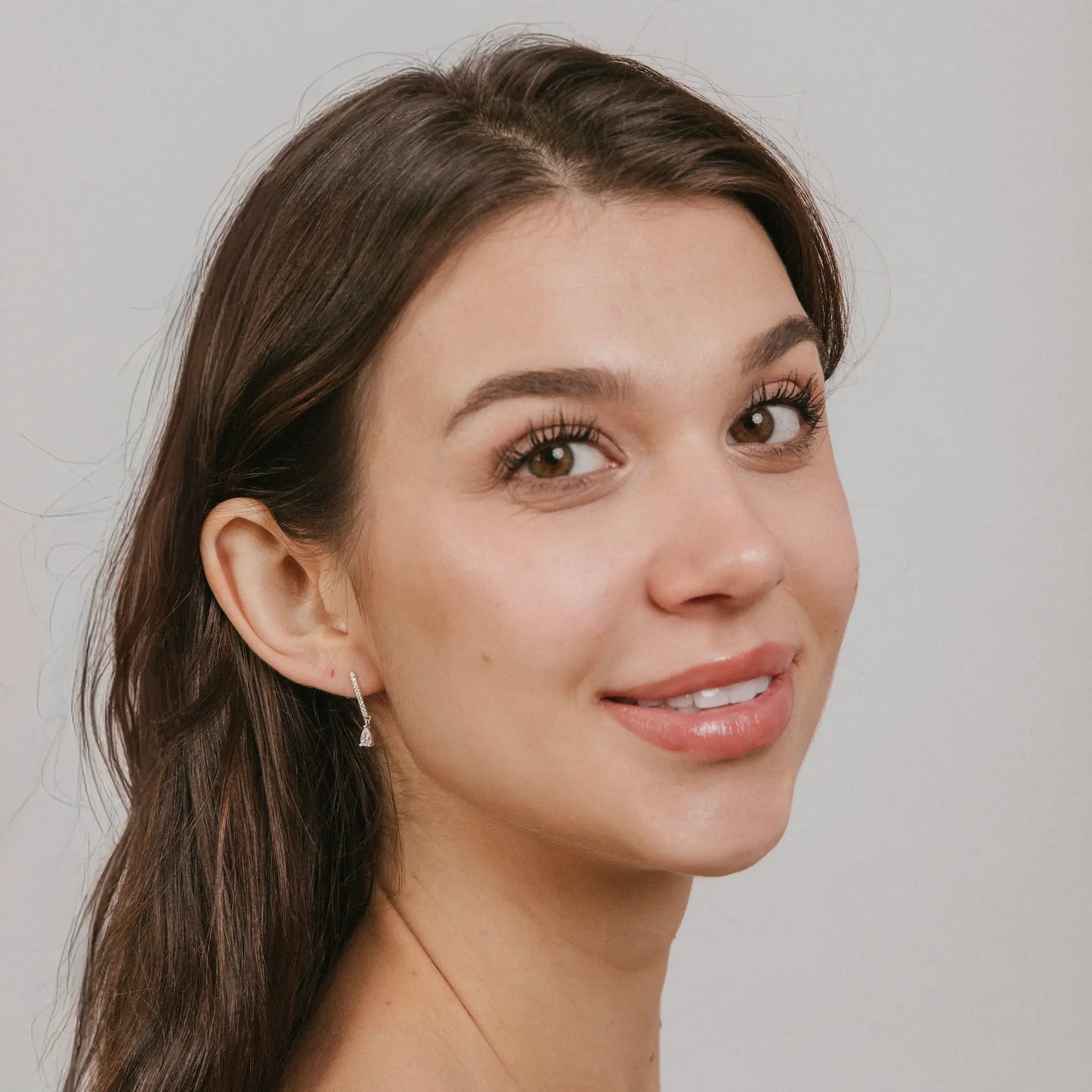 Aros plata Varita Lyra para mujer modelo