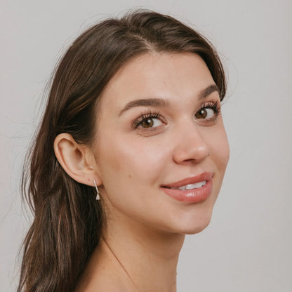 Aros plata Varita Lyra para mujer modelo