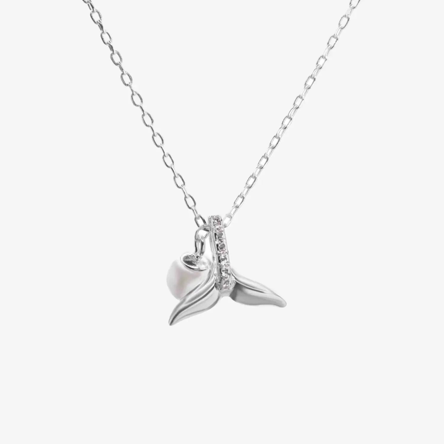 Collar plata 925 para mujer Ballena Austral fondo blanco