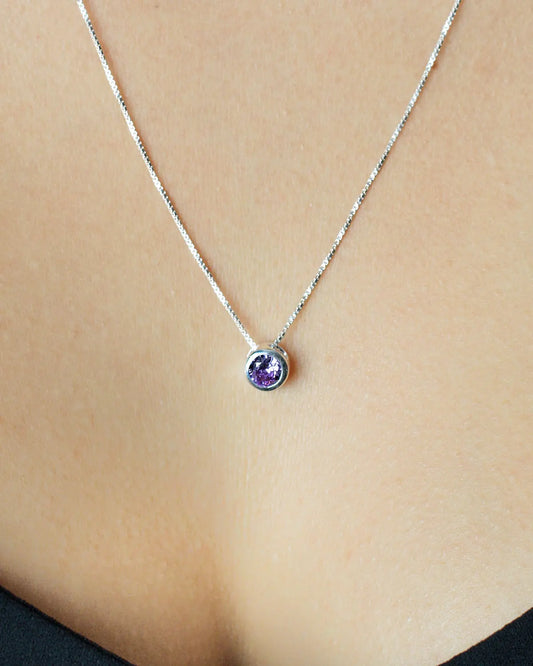 Collar plata 925 punto luz tambor lila