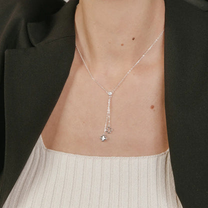 Collar plata Trebol Duet modelo 