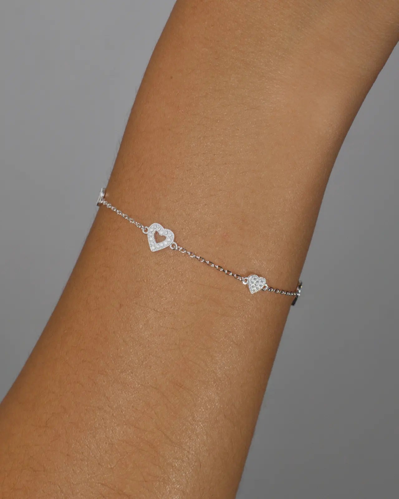 Pulsera plata 925 corazones en cadena