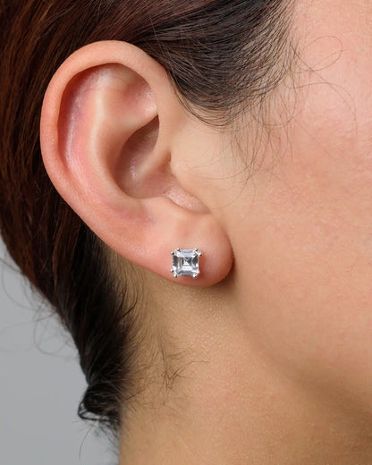 Conjunto plata 925 punto de luz cuadrado