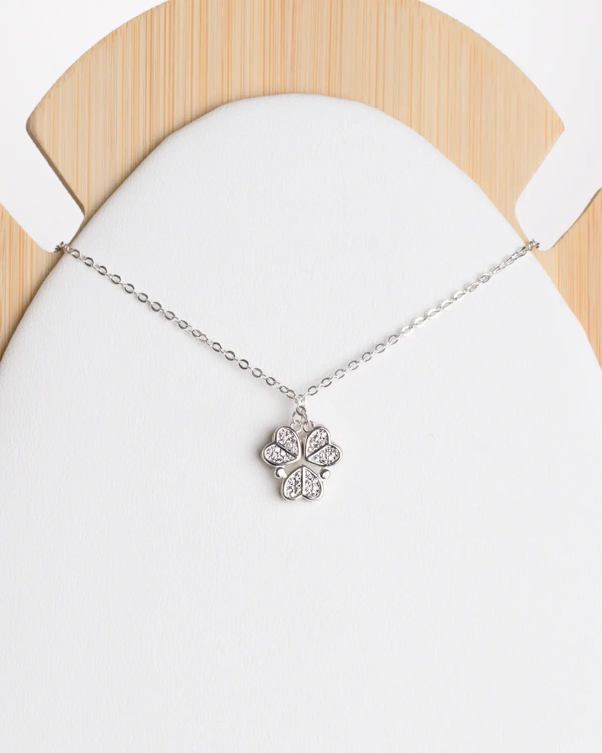 Collar plata Trébol de Corazones
