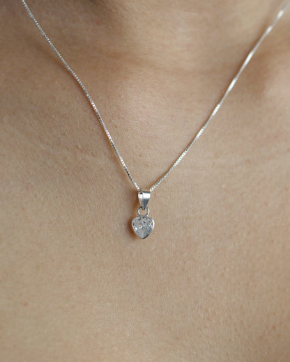Collar plata 925 corazón punto luz blanco