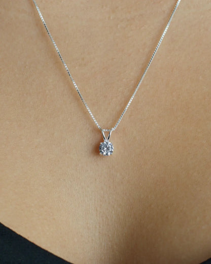 Collar plata 925 punto de luz delicado