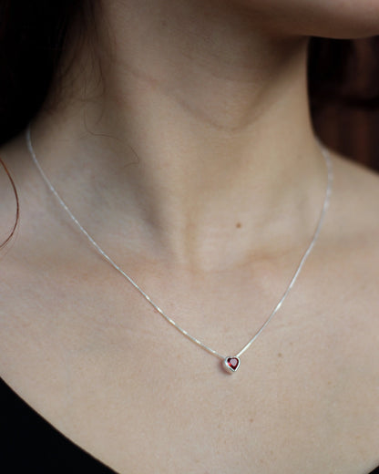 Corazón punto luz rojo de 45 cm, decoración luminosa de Sylara