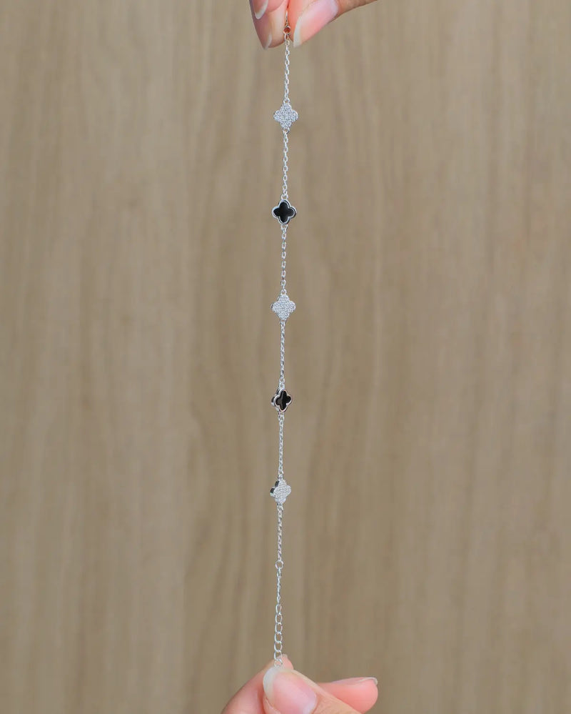Pulsera plata Trébol Cleo